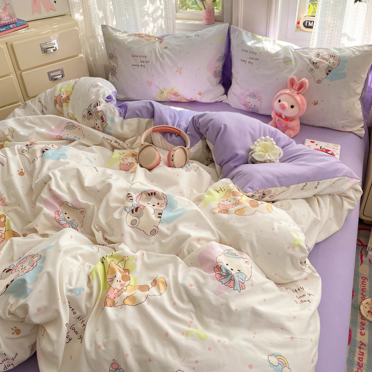 91家纺网 家纺一手货源 找家纺 卡斯诺家纺馆 2026新款古法水洗仿棉四件套（下载文件包含买家秀） 奶糖小猫