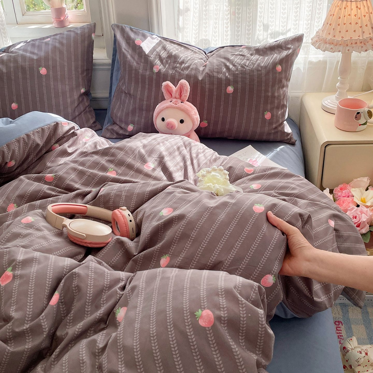 91家纺网 家纺一手货源 找家纺 卡斯诺家纺馆 2026新款古法水洗仿棉四件套（下载文件包含买家秀） 甜酷草莓