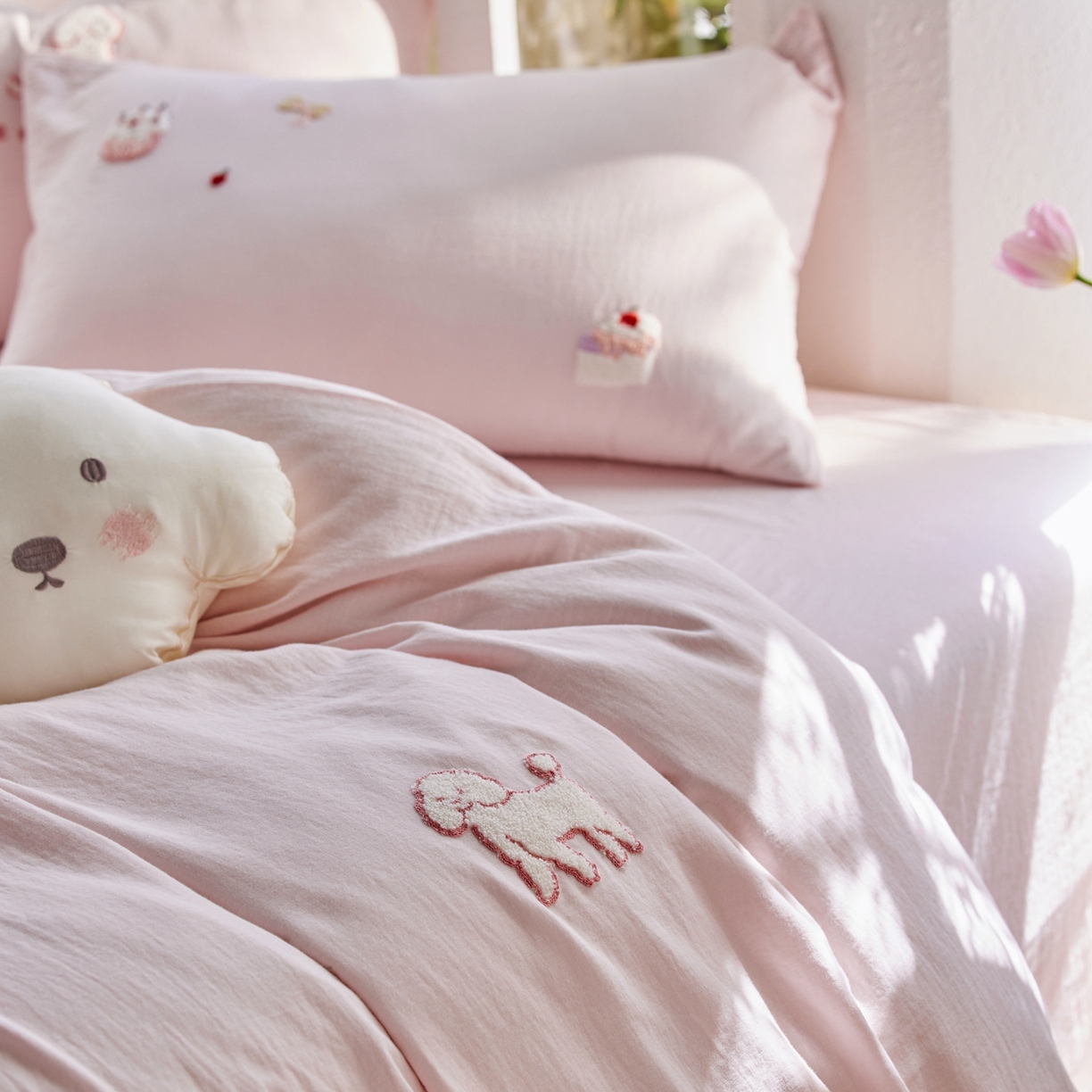 91家纺网 家纺一手货源 找家纺 风向标家纺 2026新款全棉纯棉素色绣花双层纱四件套 清新可露丽