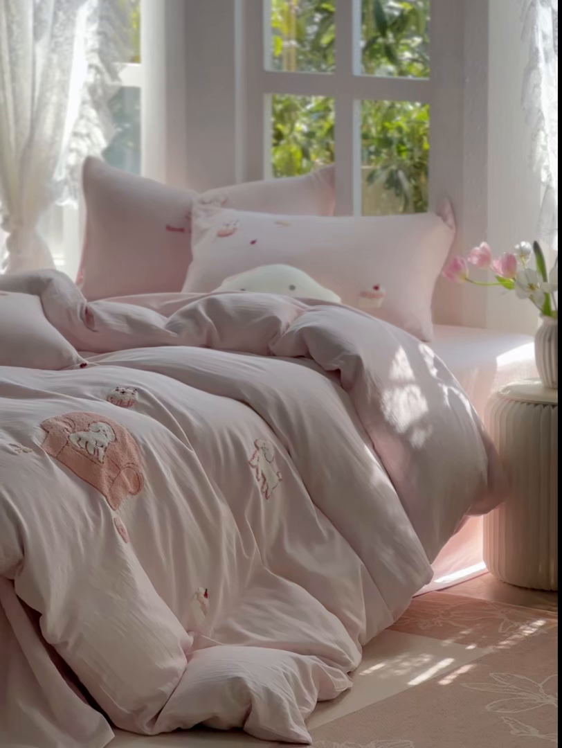 91家纺网 家纺一手货源 找家纺 风向标家纺 2026新款全棉纯棉素色绣花双层纱四件套 清新可露丽