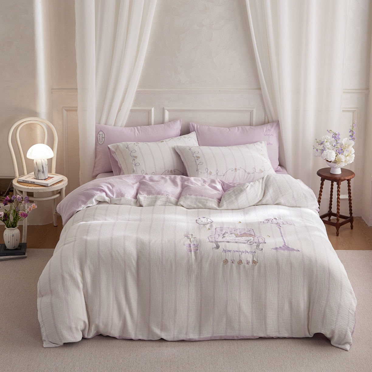 91家纺网 家纺一手货源 找家纺 风向标家纺 2026新款全棉纯棉皱皱纱布条纹绣花四件套 紫雾奶芙