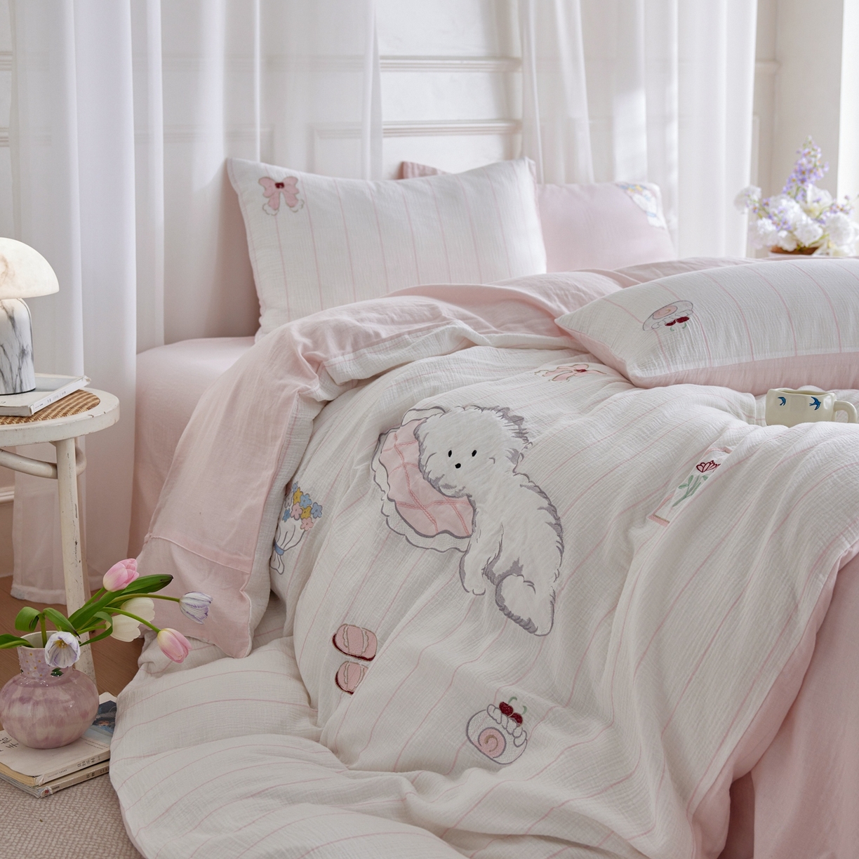 91家纺网 家纺一手货源 找家纺 风向标家纺 2026新款全棉纯棉皱皱纱布条纹绣花四件套 被窝日记