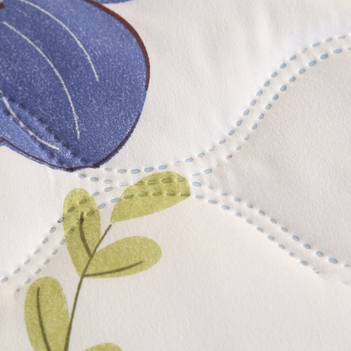 91家纺网 家纺一手货源 找家纺 坦客毯业 2026新款超声波夏凉被印花水洗棉夏被供货批发赠品礼品被便宜夏被 花儿朵朵