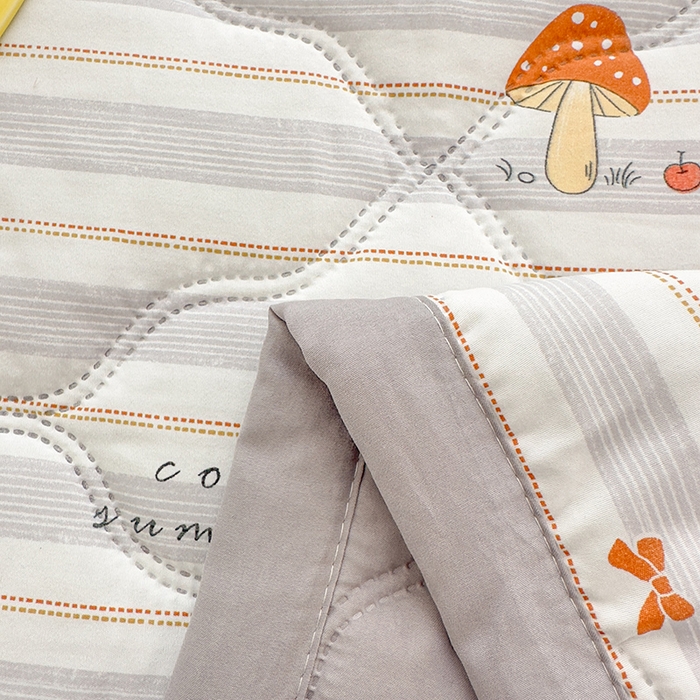 91家纺网 家纺一手货源 找家纺 坦客毯业 2026新款超声波夏凉被印花水洗棉夏被供货批发赠品礼品被便宜夏被 田园小蘑菇