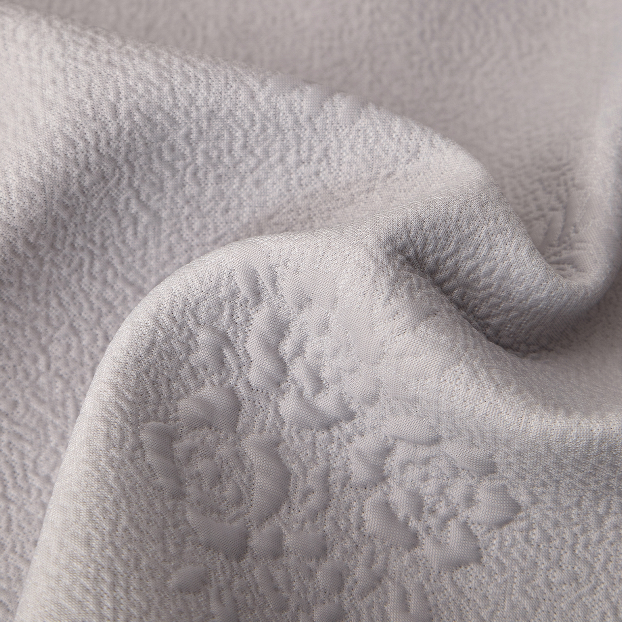 91家纺网 家纺一手货源 找家纺 瑞禾家纺 2026新款A类凉感豆豆床裙款凉席三件套-系列七 烟灰团绮