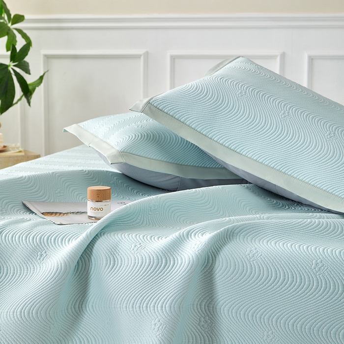 91家纺网 家纺一手货源 找家纺 瑞禾家纺 2026新款A类凉感豆豆床裙款凉席三件套-系列七 薄荷织浪