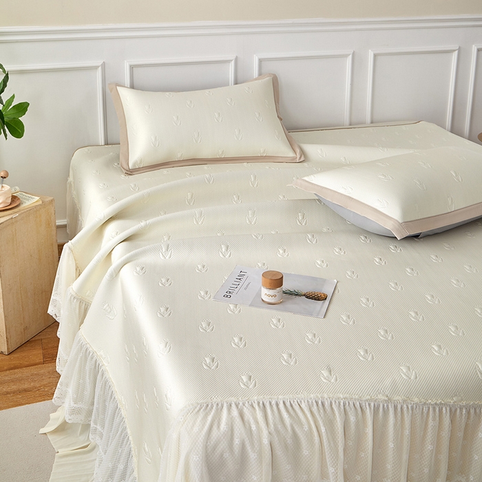 91家纺网 家纺一手货源 找家纺 瑞禾家纺 2026新款A类凉感豆豆床裙款凉席三件套-系列七 奶白郁金香