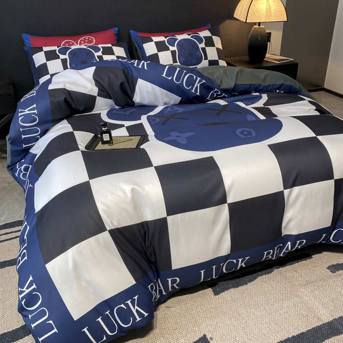 91家纺网 家纺一手货源 找家纺 奥汀洛家纺 2026新款轻奢数码印花冰丝四件套 冰丝-格格熊