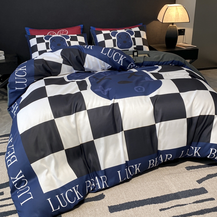 91家纺网 家纺一手货源 找家纺 奥汀洛家纺 2026新款轻奢数码印花冰丝四件套 冰丝-格格熊