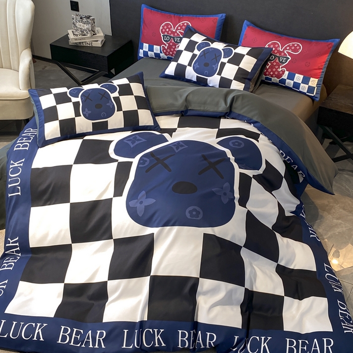 91家纺网 家纺一手货源 找家纺 奥汀洛家纺 2026新款轻奢数码印花冰丝四件套 冰丝-格格熊