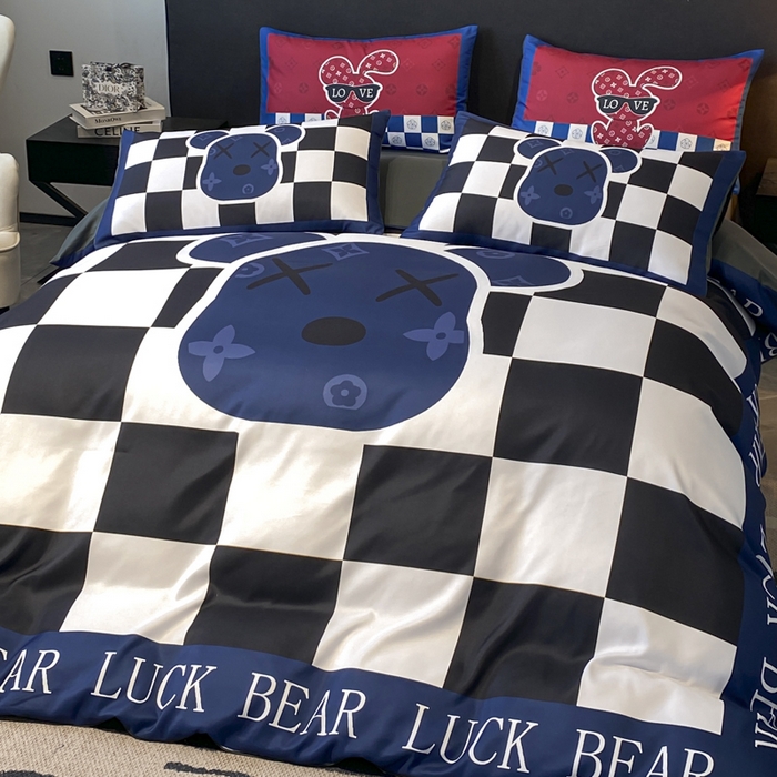 91家纺网 家纺一手货源 找家纺 奥汀洛家纺 2026新款轻奢数码印花冰丝四件套 冰丝-格格熊