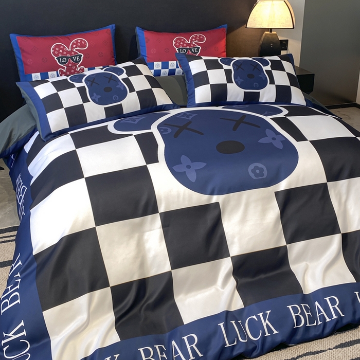 91家纺网 家纺一手货源 找家纺 奥汀洛家纺 2026新款轻奢数码印花冰丝四件套 冰丝-格格熊