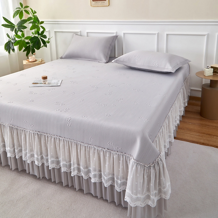 91家纺网 家纺一手货源 找家纺 瑞禾家纺 2026新款A类凉感豆豆床裙款凉席三件套-系列七 月灰碎花