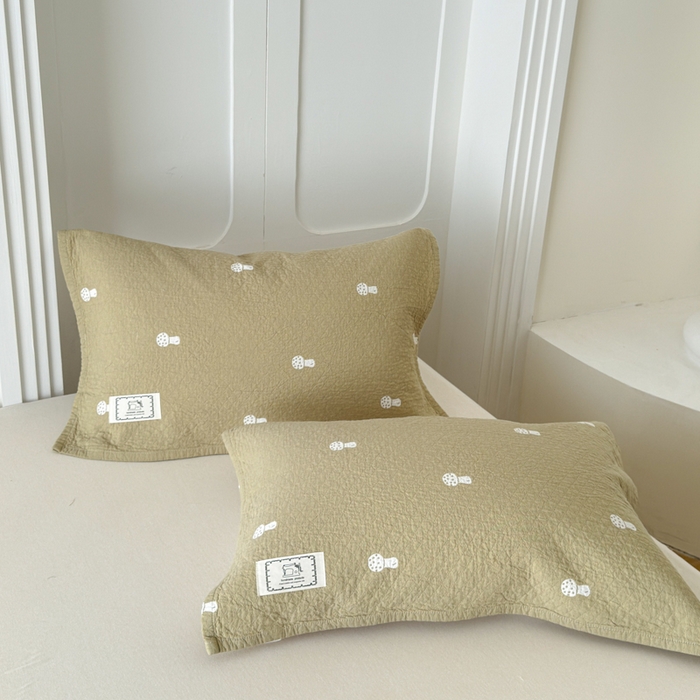 91家纺网 家纺一手货源 找家纺 乐家毛巾被（工厂自产自销） 2026新款精梳安心棉全棉纯棉色织提花枕巾单枕巾枕巾单件 蘑菇眠枕巾