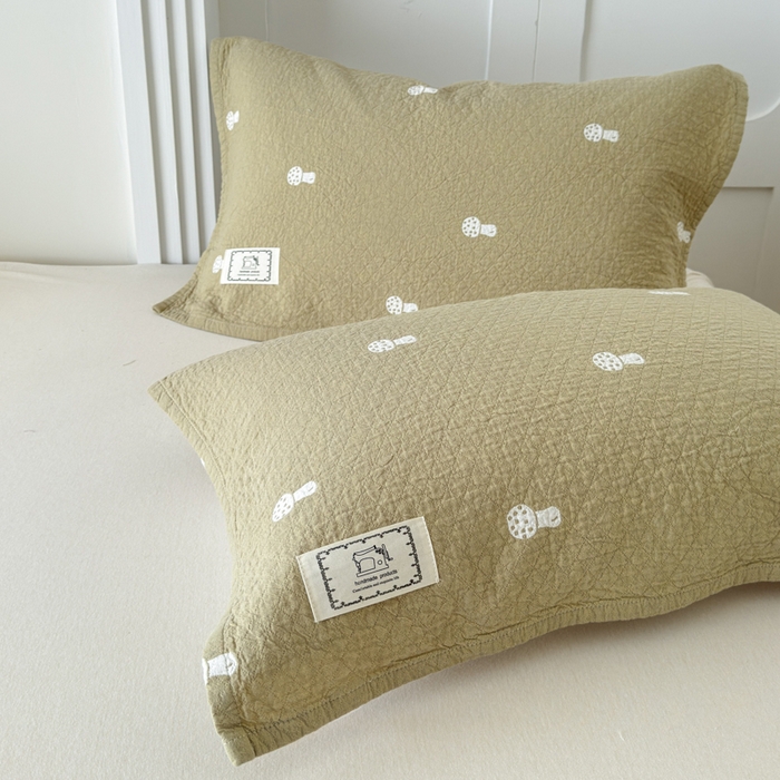 91家纺网 家纺一手货源 找家纺 乐家毛巾被（工厂自产自销） 2026新款精梳安心棉全棉纯棉色织提花枕巾单枕巾枕巾单件 蘑菇眠枕巾