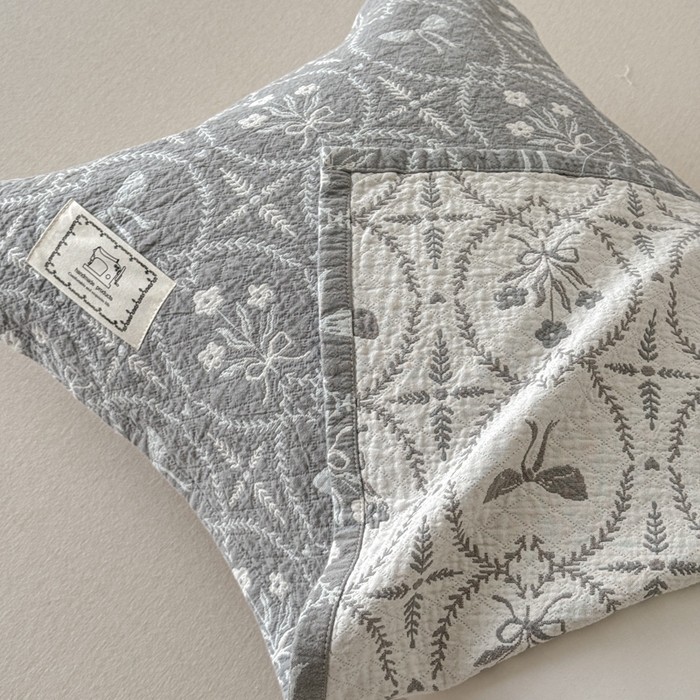 91家纺网 家纺一手货源 找家纺 乐家毛巾被（工厂自产自销） 2026新款精梳安心棉全棉纯棉色织提花枕巾单枕巾枕巾单件 花束来信枕巾