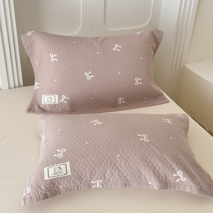 91家纺网 家纺一手货源 找家纺 乐家毛巾被（工厂自产自销） 2026新款精梳安心棉全棉纯棉色织提花枕巾单枕巾枕巾单件 蝴蝶结枕巾