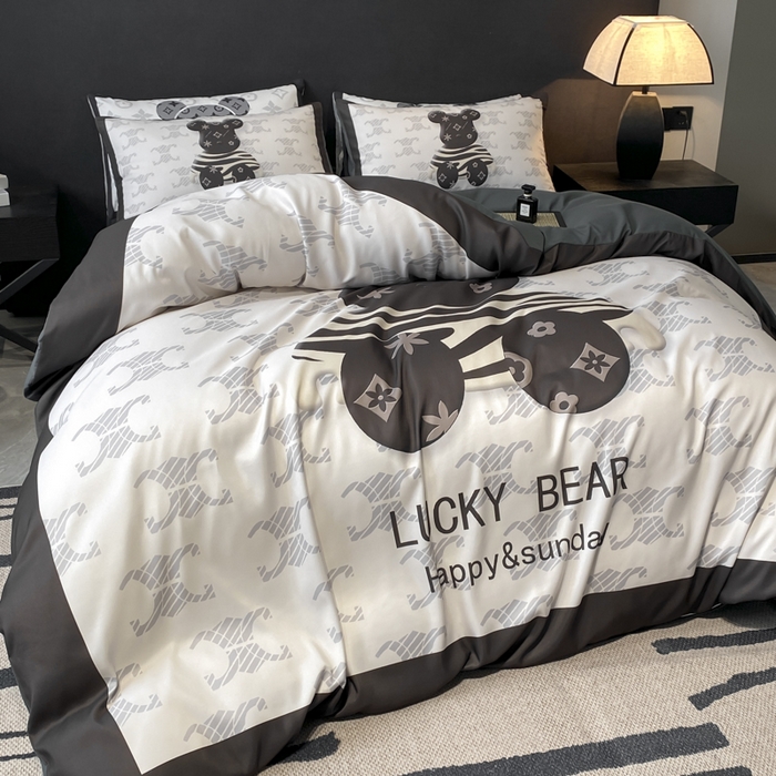 91家纺网 家纺一手货源 找家纺 奥汀洛家纺 2026新款轻奢数码印花冰丝四件套 冰丝-奶油熊