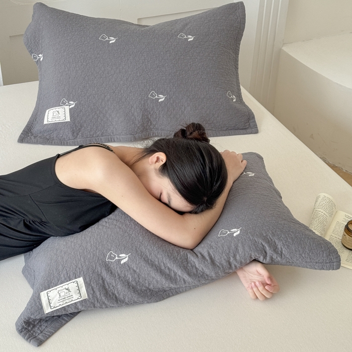 91家纺网 家纺一手货源 找家纺 乐家毛巾被（工厂自产自销） 2026新款精梳安心棉全棉纯棉色织提花枕巾单枕巾枕巾单件 小碎花眠枕巾