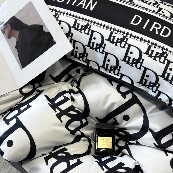 91家纺网 家纺一手货源 找家纺 奥汀洛家纺 2026新款轻奢数码印花冰丝四件套 冰丝-森迪