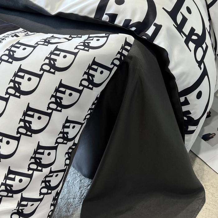 91家纺网 家纺一手货源 找家纺 奥汀洛家纺 2026新款轻奢数码印花冰丝四件套 冰丝-森迪