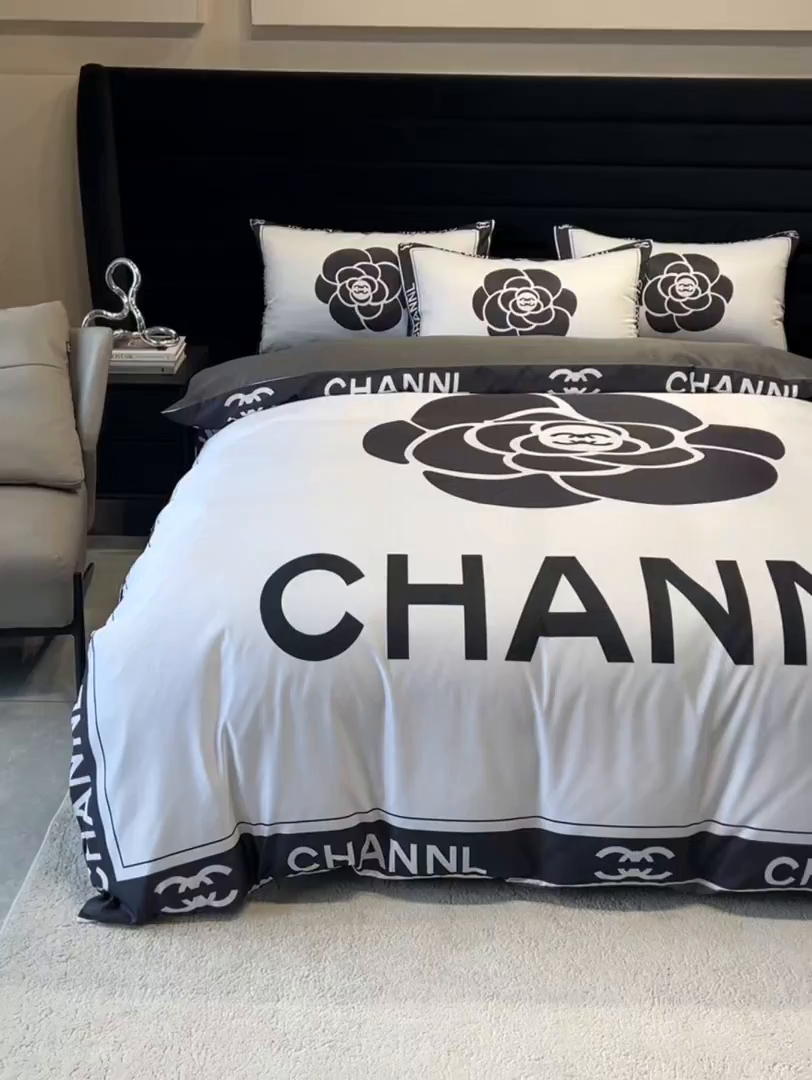 91家纺网 家纺一手货源 找家纺 奥汀洛家纺 2026新款轻奢数码印花冰丝四件套 冰丝-山茶