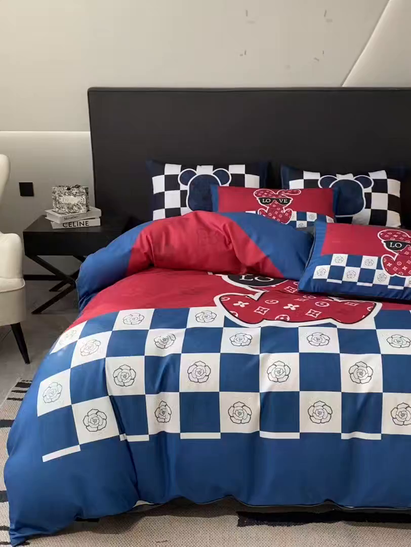 91家纺网 家纺一手货源 找家纺 奥汀洛家纺 2026新款轻奢数码印花冰丝四件套 冰丝-唯爱