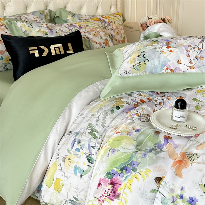 91家纺网 家纺一手货源 找家纺 蓝米卡夫 2026夏季新款60S天丝提花数码印花四件套（礼盒包装） 夏之初