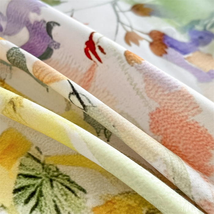 91家纺网 家纺一手货源 找家纺 蓝米卡夫 2026夏季新款60S天丝提花数码印花四件套（礼盒包装） 夏之初