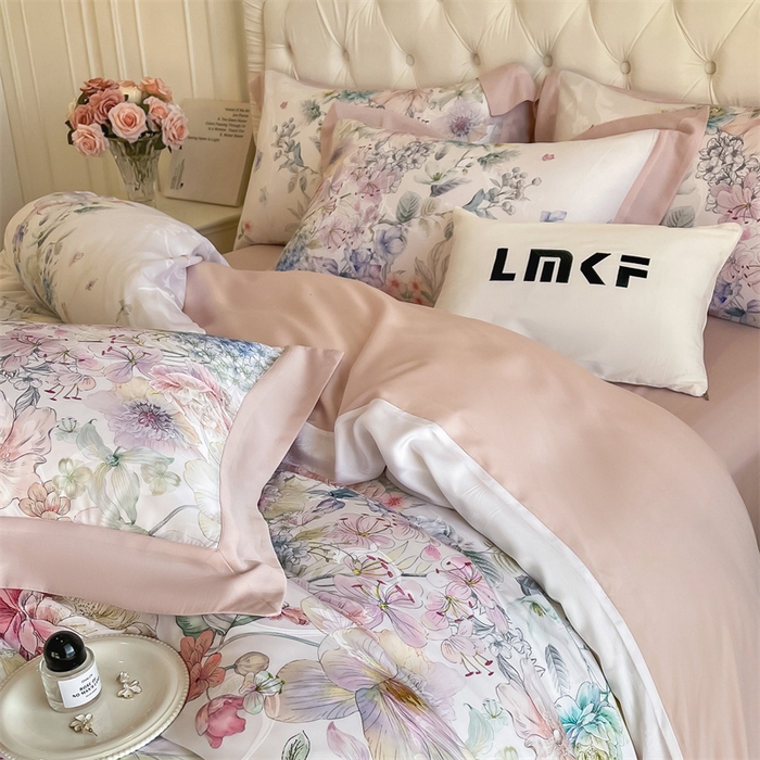 91家纺网 家纺一手货源 找家纺 蓝米卡夫 2026夏季新款60S天丝提花数码印花四件套（礼盒包装） 花海秘境-粉