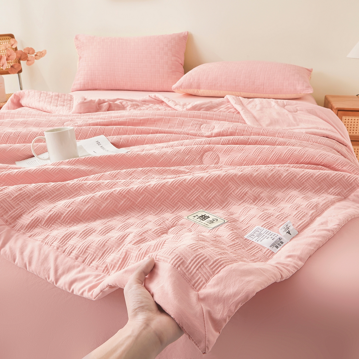 91家纺网 家纺一手货源 找家纺 好睡棉 2026新款华夫格双拼夏被夏凉被空调被新疆棉花被子 樱花粉