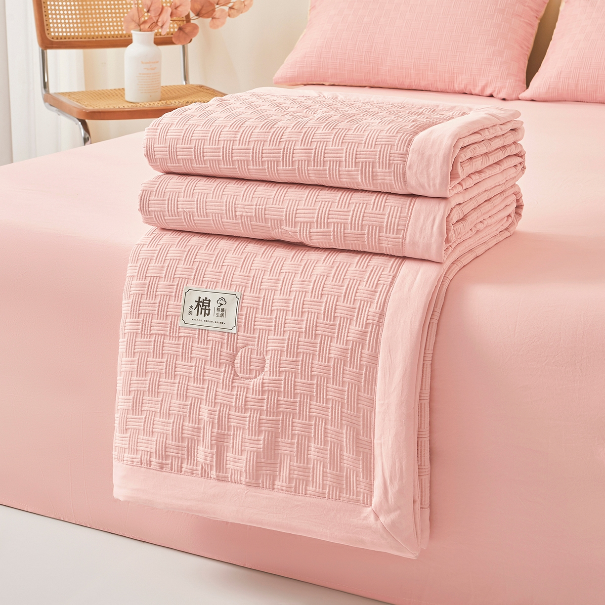 91家纺网 家纺一手货源 找家纺 好睡棉 2026新款华夫格双拼夏被夏凉被空调被新疆棉花被子 樱花粉