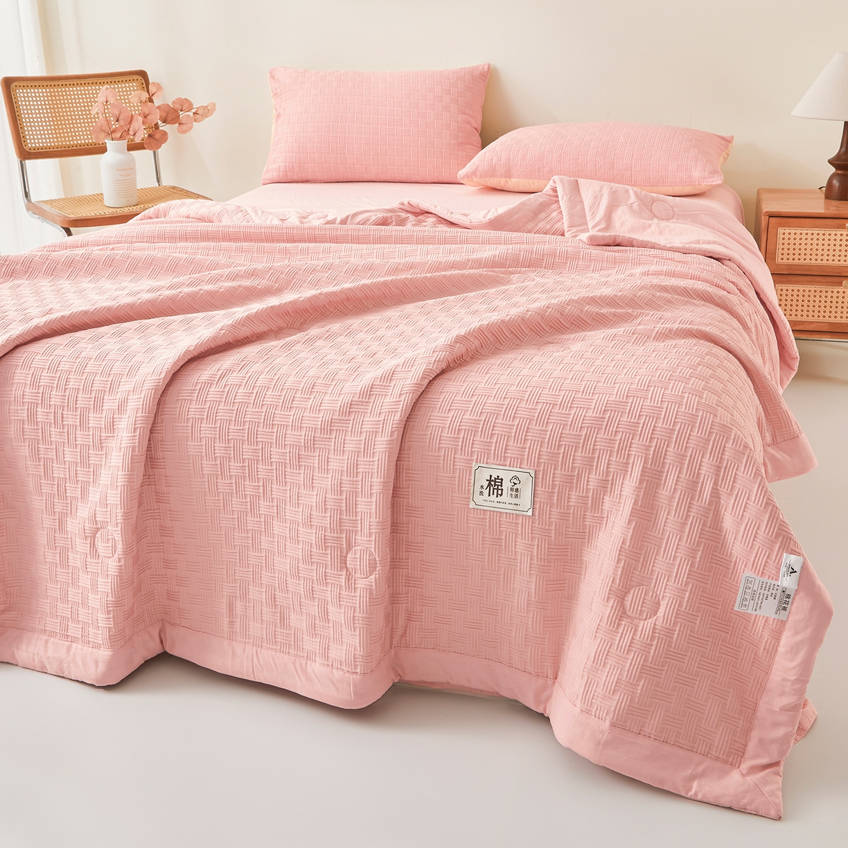 91家纺网 家纺一手货源 找家纺 好睡棉 2026新款华夫格双拼夏被夏凉被空调被新疆棉花被子 樱花粉