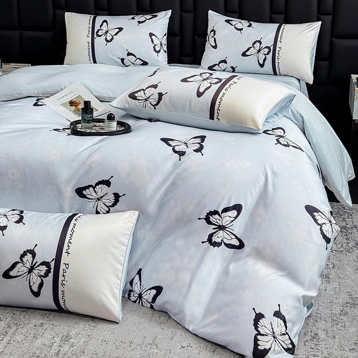 91家纺网 家纺一手货源 找家纺 奥汀洛家纺 2026新款轻奢数码印花冰丝四件套 彩蝶天蓝