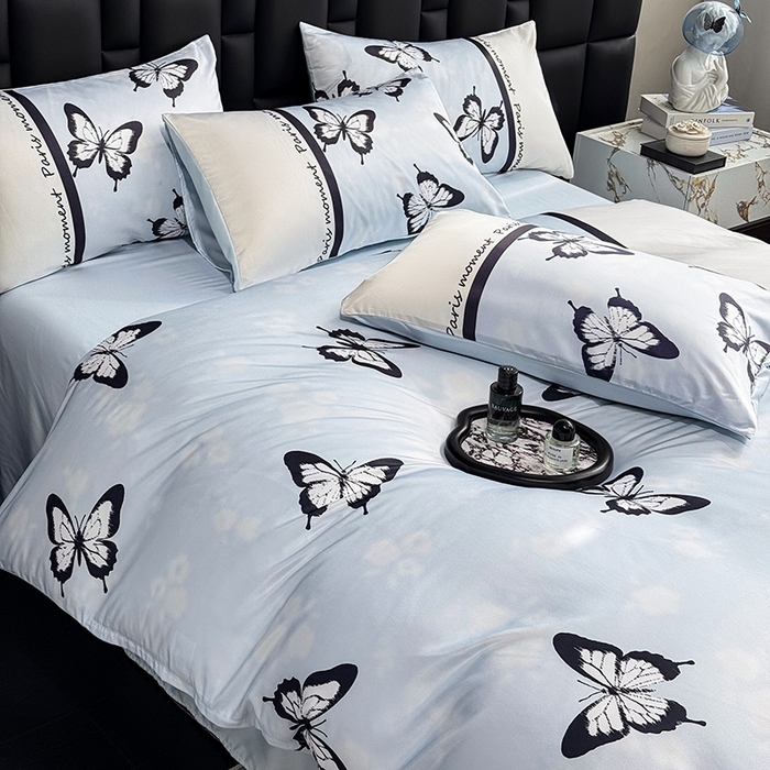 91家纺网 家纺一手货源 找家纺 奥汀洛家纺 2026新款轻奢数码印花冰丝四件套 彩蝶天蓝