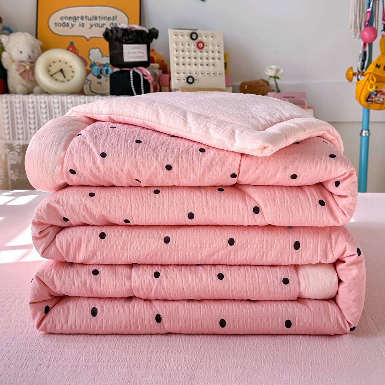 91家纺网 家纺一手货源 找家纺 卡斯诺家纺馆 2026新款皱皱棉双层纱夏被四件套下载文件包含买家秀 波点生活-粉