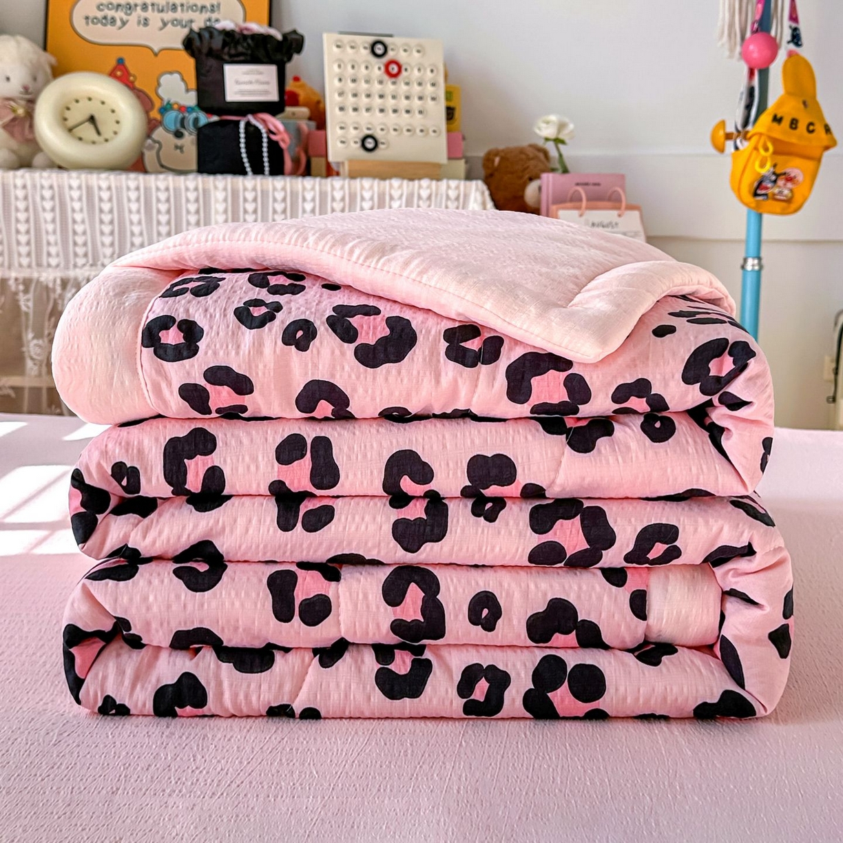 91家纺网 家纺一手货源 找家纺 卡斯诺家纺馆 2026新款皱皱棉双层纱夏被四件套下载文件包含买家秀 云影星斑-粉