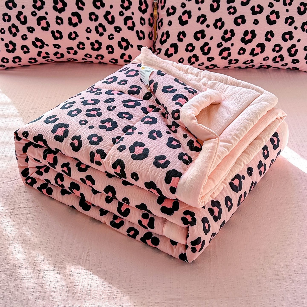 91家纺网 家纺一手货源 找家纺 卡斯诺家纺馆 2026新款皱皱棉双层纱夏被四件套下载文件包含买家秀 云影星斑-粉