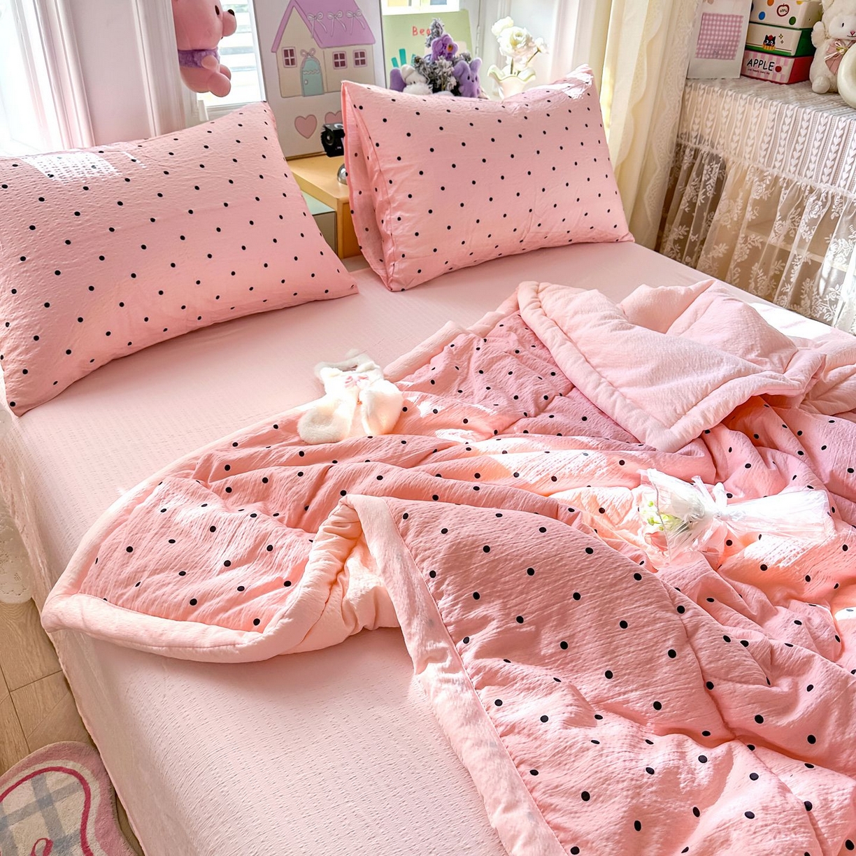 91家纺网 家纺一手货源 找家纺 卡斯诺家纺馆 2026新款皱皱棉双层纱夏被四件套下载文件包含买家秀 波点生活-粉