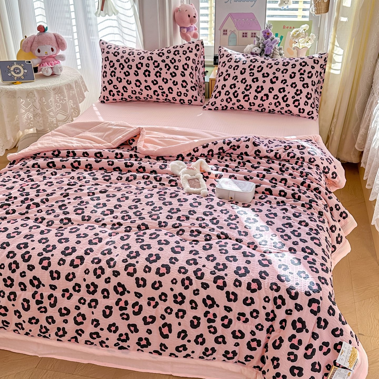 91家纺网 家纺一手货源 找家纺 卡斯诺家纺馆 2026新款皱皱棉双层纱夏被四件套下载文件包含买家秀 云影星斑-粉