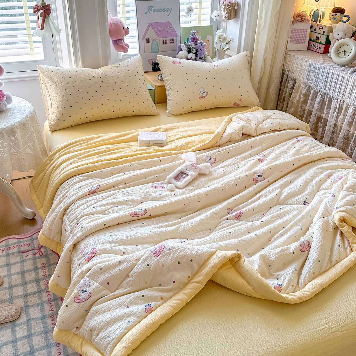 91家纺网 家纺一手货源 找家纺 卡斯诺家纺馆 2026新款皱皱棉双层纱夏被四件套下载文件包含买家秀 奶油猫