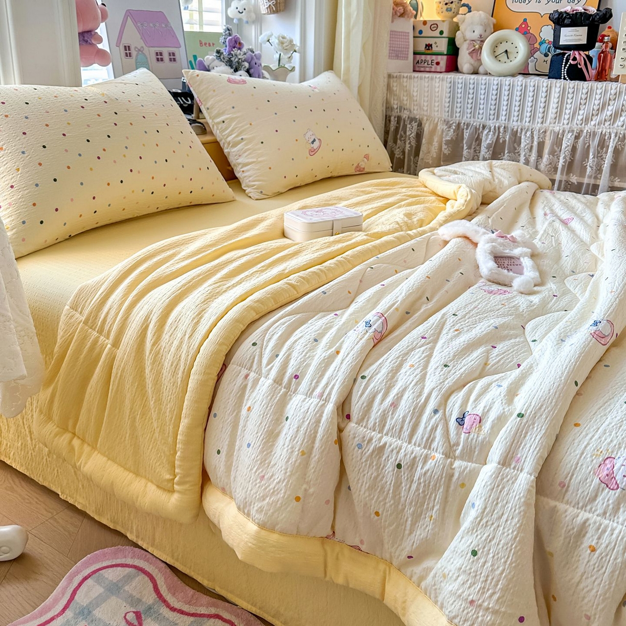 91家纺网 家纺一手货源 找家纺 卡斯诺家纺馆 2026新款皱皱棉双层纱夏被四件套下载文件包含买家秀 奶油猫