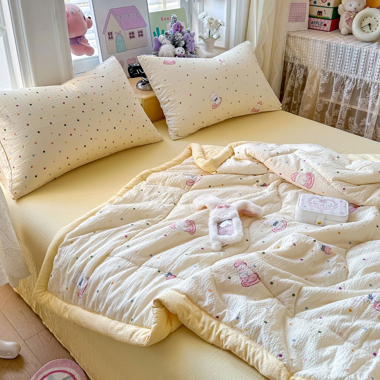 91家纺网 家纺一手货源 找家纺 卡斯诺家纺馆 2026新款皱皱棉双层纱夏被四件套下载文件包含买家秀 奶油猫