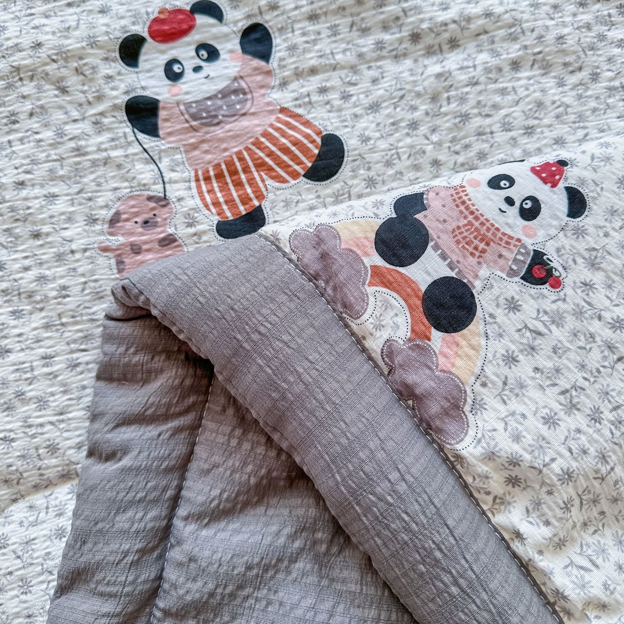 91家纺网 家纺一手货源 找家纺 卡斯诺家纺馆 2026新款皱皱棉双层纱夏被四件套下载文件包含买家秀 静谧时光