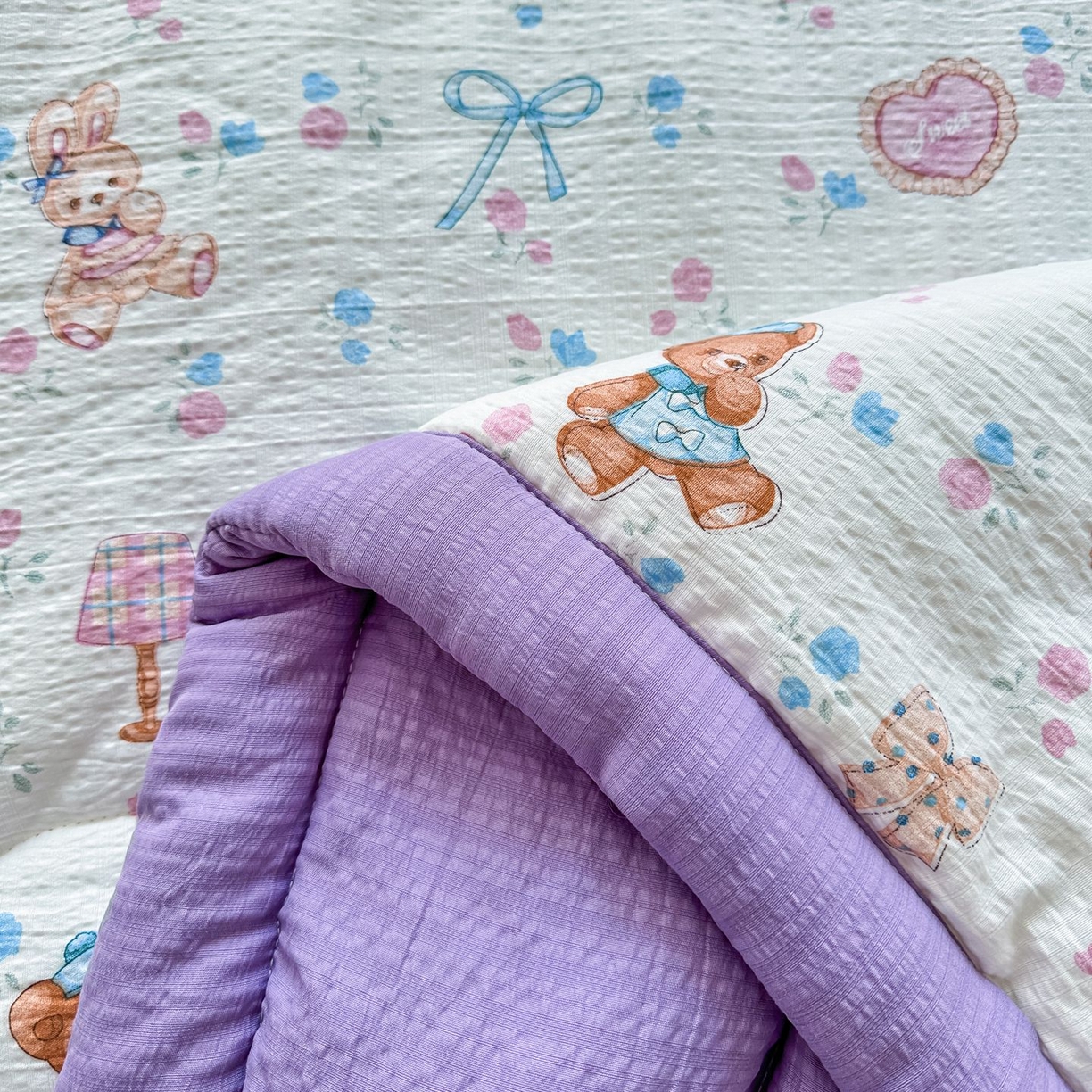 91家纺网 家纺一手货源 找家纺 卡斯诺家纺馆 2026新款皱皱棉双层纱夏被四件套下载文件包含买家秀 紫韵流光