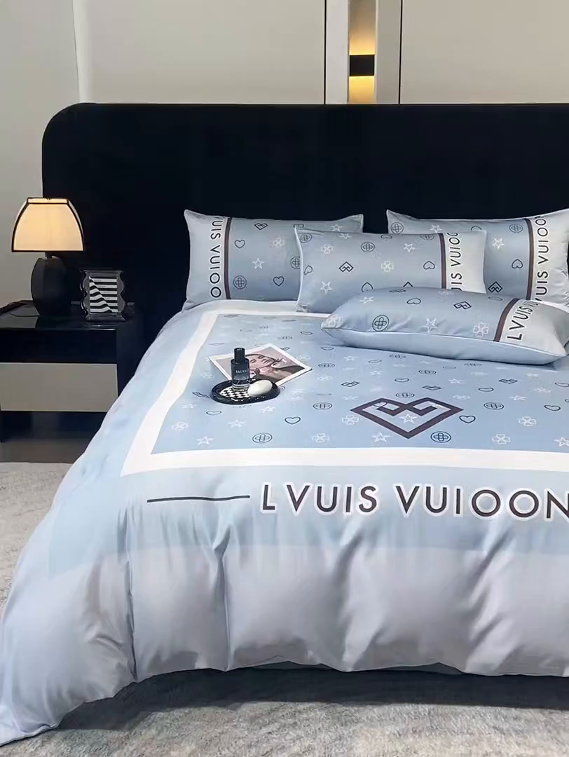 91家纺网 家纺一手货源 找家纺 奥汀洛家纺 2026新款轻奢数码印花冰丝四件套 兰卡