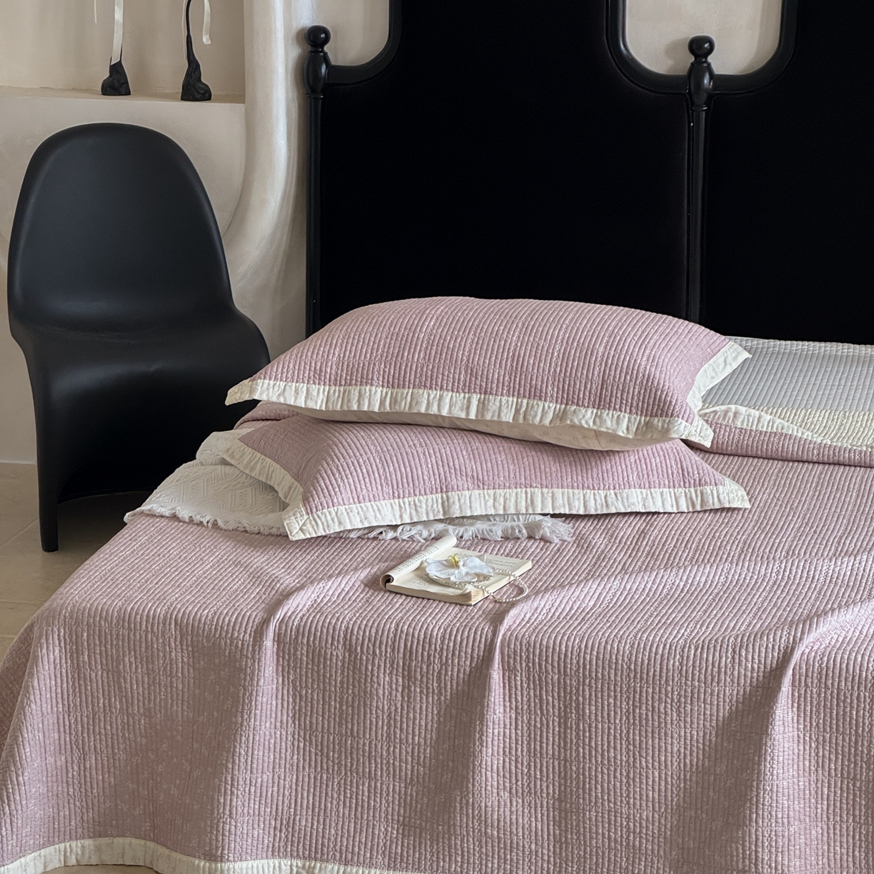 91家纺网 家纺一手货源 找家纺 床盖工厂店 2026春夏新款双面100%全棉填充80棉花床盖三件套 花千束粉