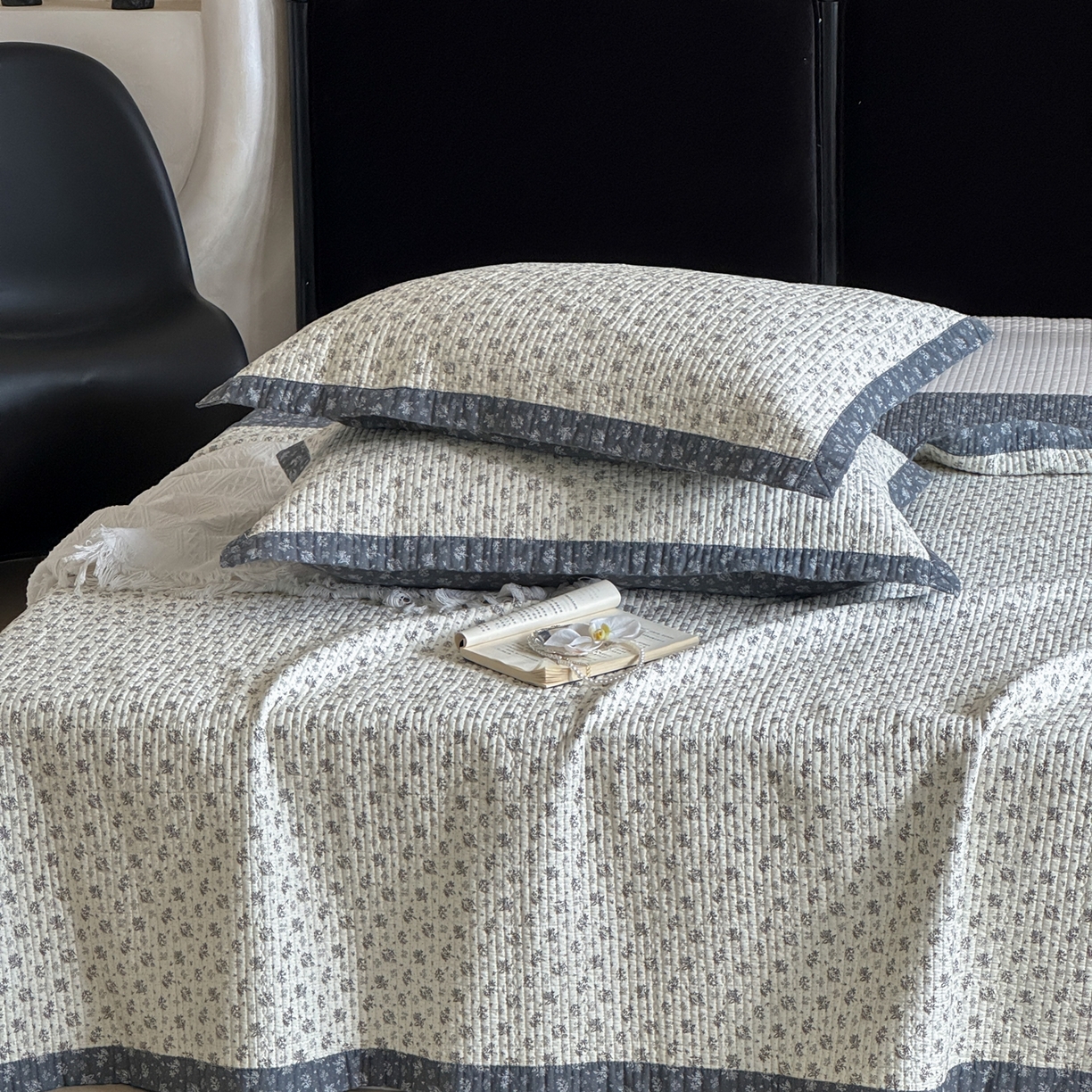 91家纺网 家纺一手货源 找家纺 床盖工厂店 2026春夏新款双面100%全棉填充80棉花床盖三件套 四月天