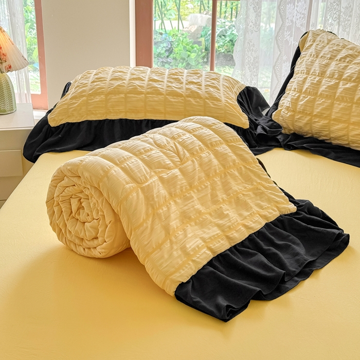 91家纺网 家纺一手货源 找家纺 优卡迪家纺馆 2026春夏新款泡泡纱黑花边夏被夏被空调被四件套【下载文件夹包含买家秀】 魔芋橙汁