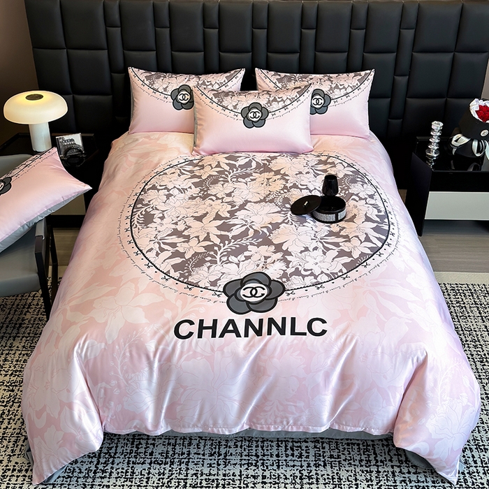 91家纺网 家纺一手货源 找家纺 奥汀洛家纺 2026新款轻奢数码印花冰丝四件套 香蜜